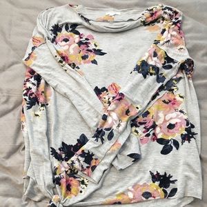Pretty flowery top